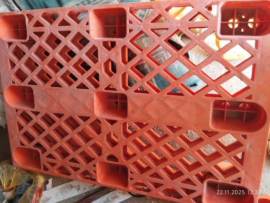 Поддон пластмассовая