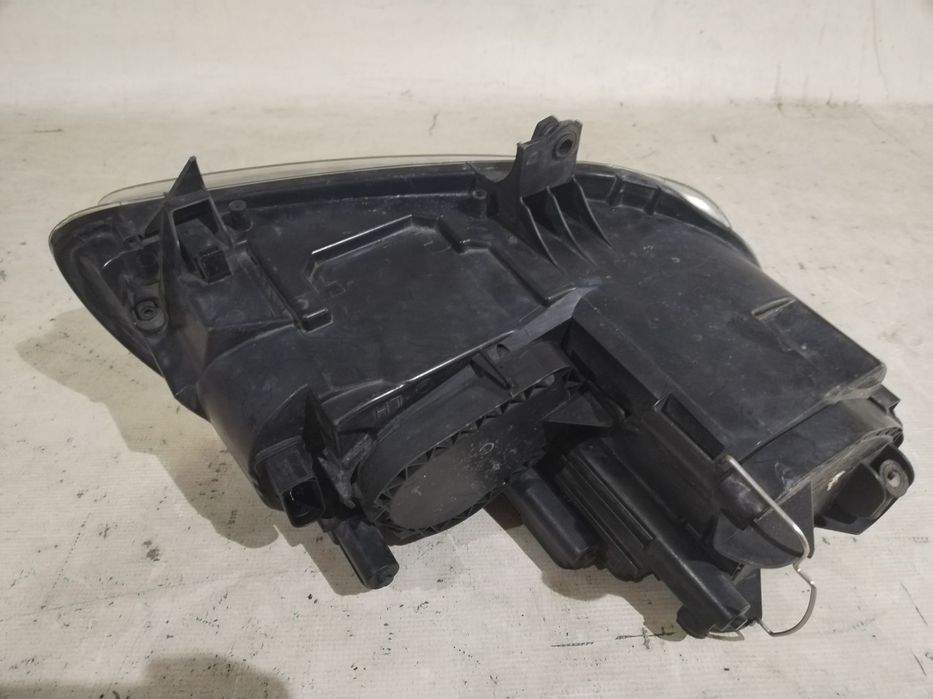 Far stanga VW Touran, 2003, 2004, 2005, 2006, cod origine OE 2K0941005B.