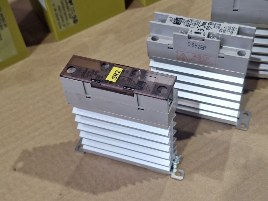 Реле  Omron g3pb