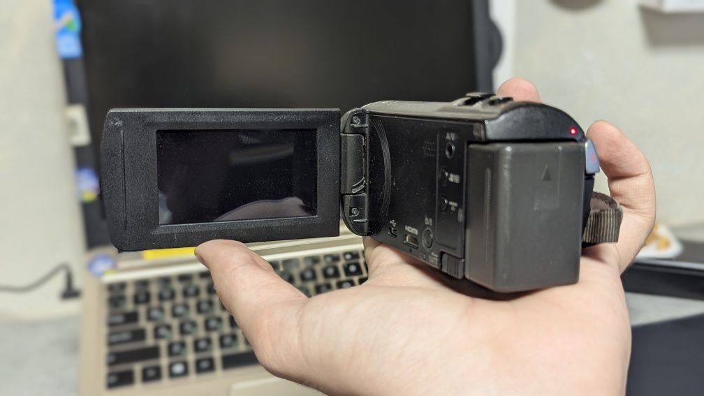 Panasonic HC V260