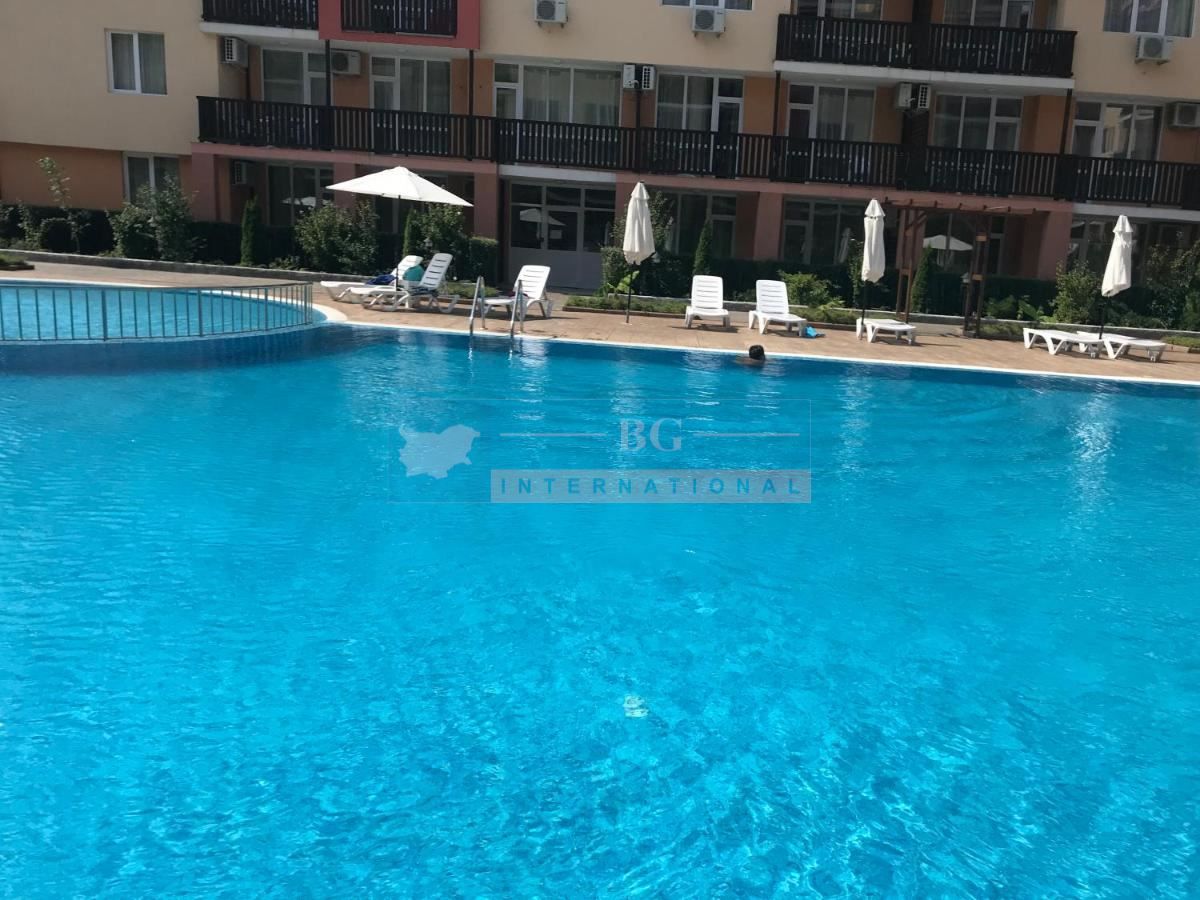 Продава се Едностаен апартамент в Ахелой - 50 кв.м за 940 €/кв.м - Снимка #2