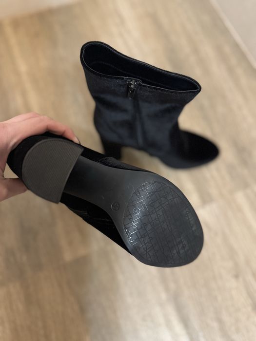 Botine Catwalk din catifea