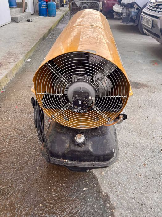 Aeroterma motorina tun caldura master B 360 B230