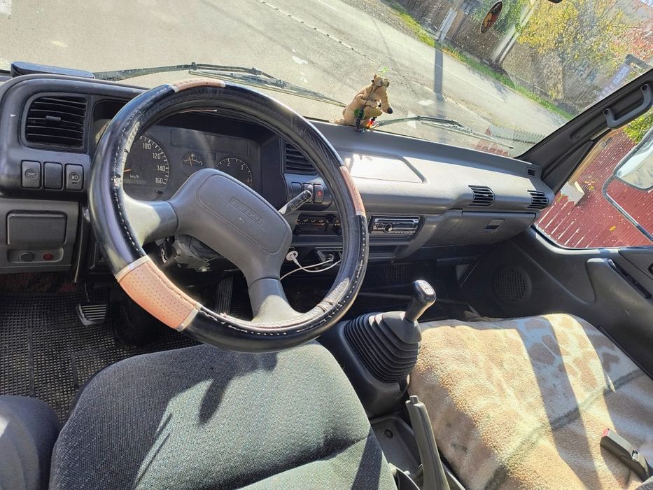 Isuzu NPR77 Basculabil