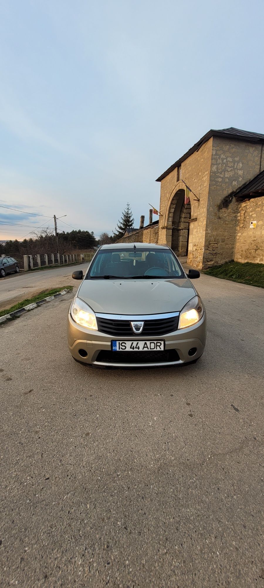 Dacia Sandero 2011