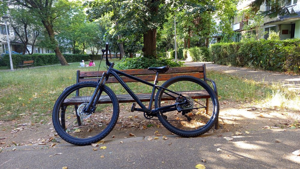 Vând Specialized Rockhopper elite