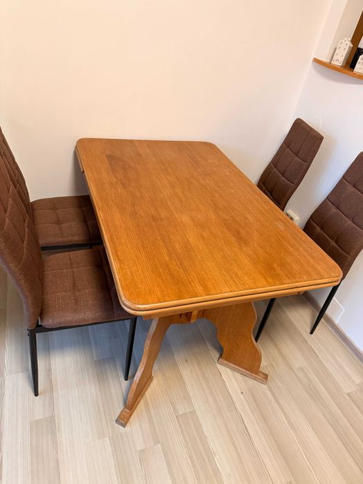 Masă vintage din lemn, extensibilă – 80x120x80 cm