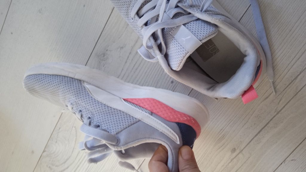 Маратонки Puma 36 номер