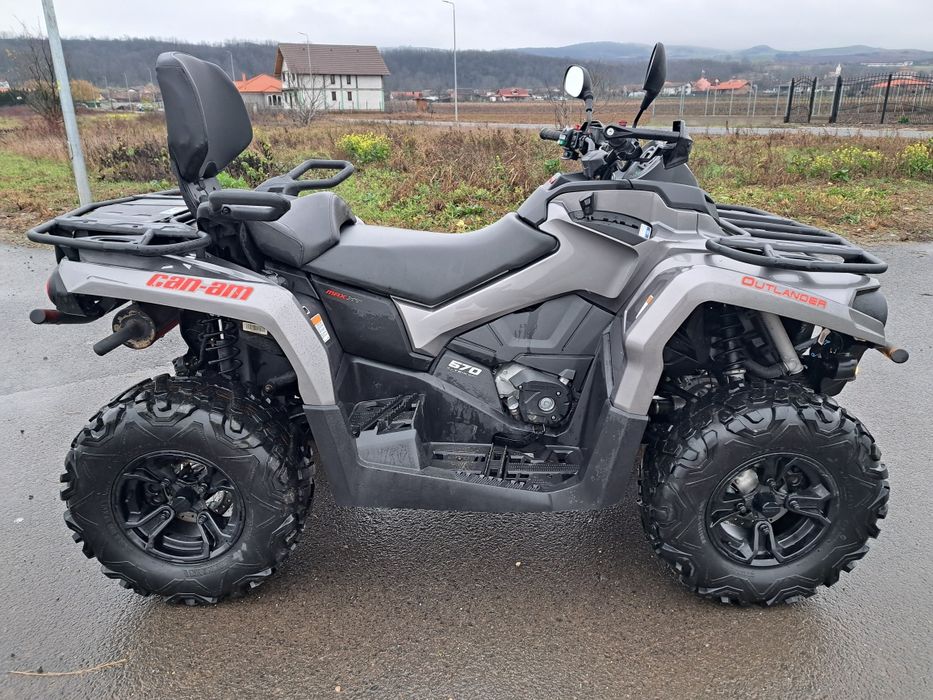 ATV Can-Am Outlander, 650 cm3