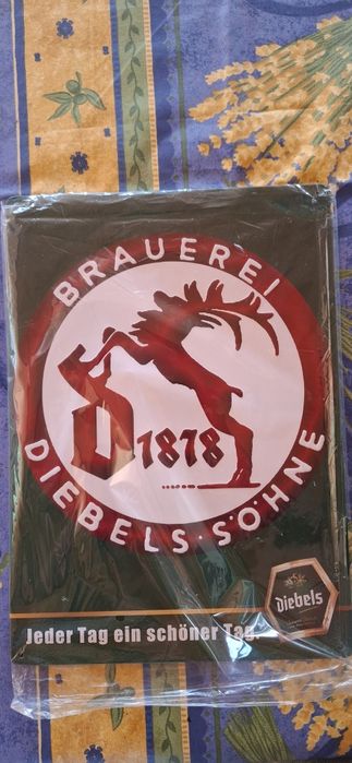 Reclame bere de tablă