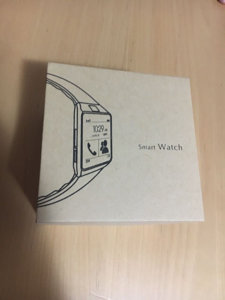 Vând Smart Watch Touch screen