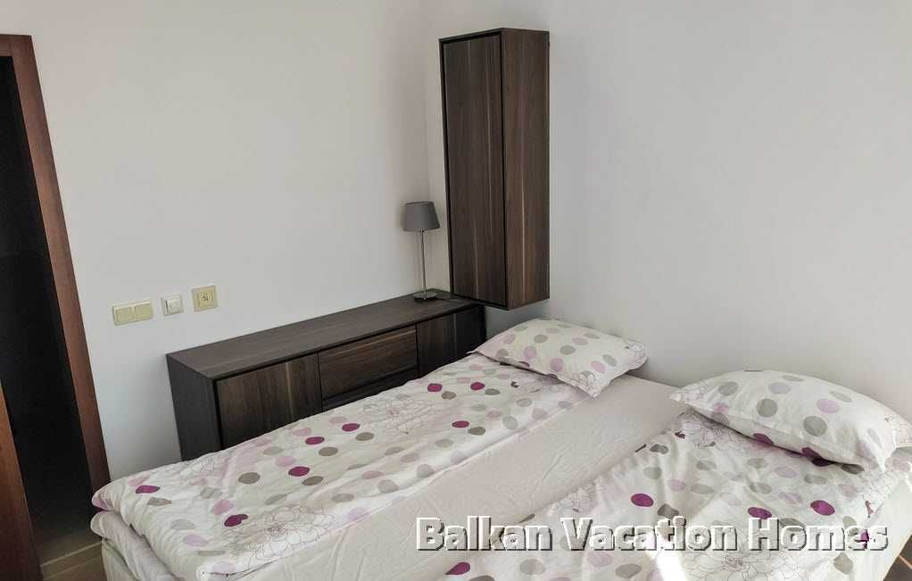 Продава се Тристаен апартамент в Бяла - 118 кв.м за 1000 €/кв.м - Снимка #14