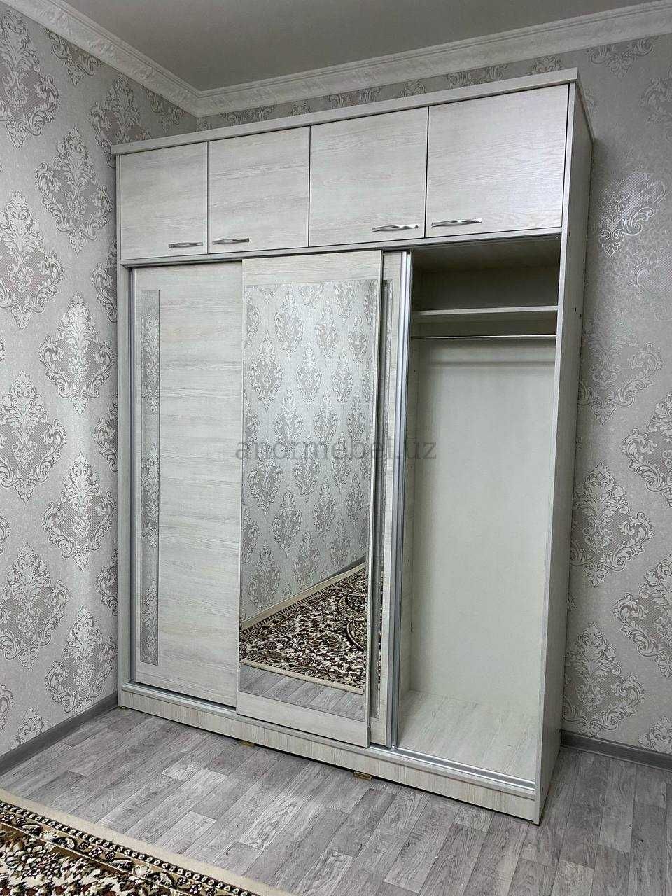 Шкаф купе с антресолью