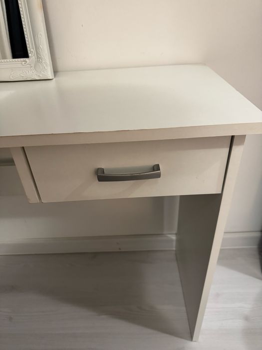 Masă machiaj /birou