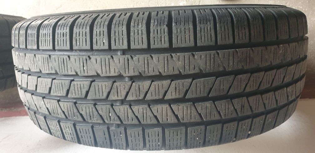 Anvelope iarna Pirelli Scorpion 235/65 R 17