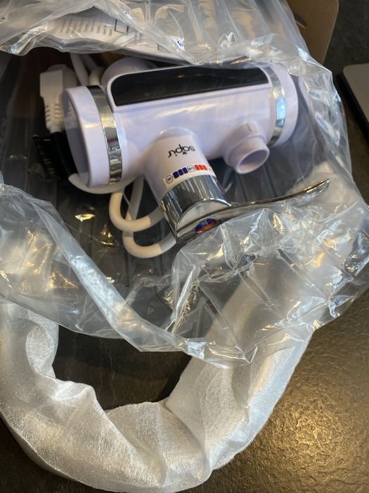 Вертикален нагревател за вода Sapir