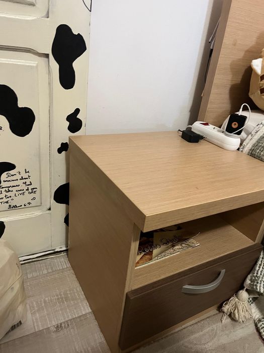 Mobila dormitor cu pat