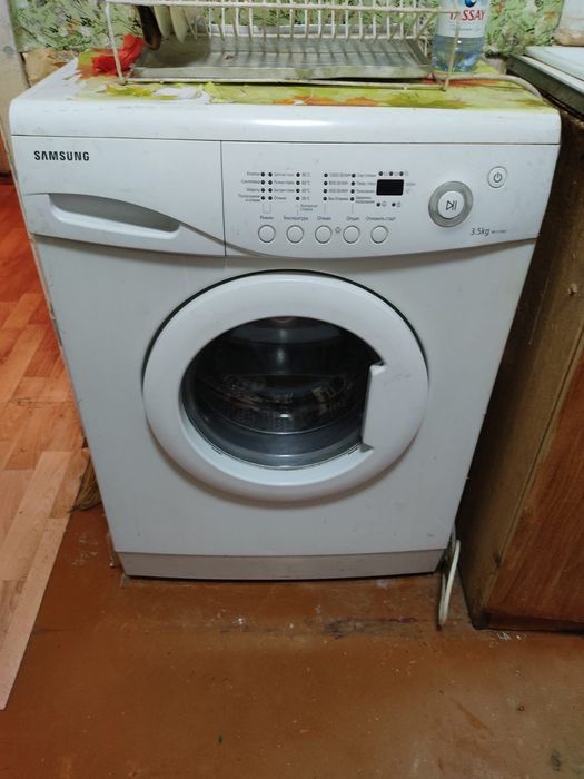 Стиральную машину на 3,5кг
