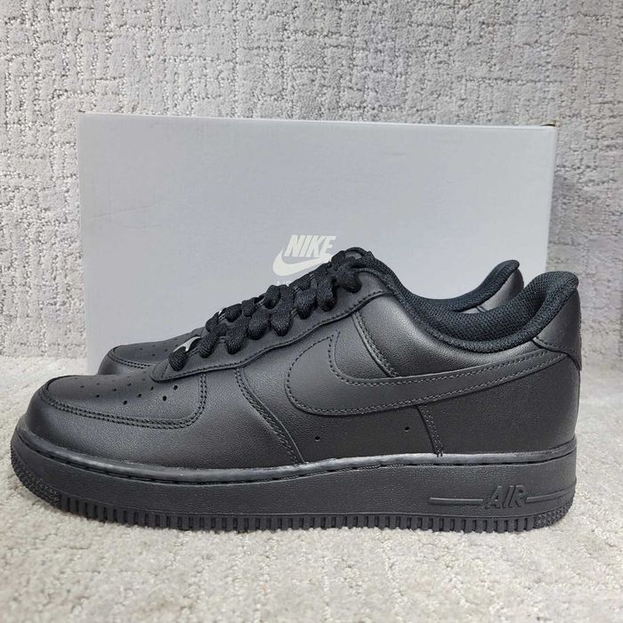Nike Air Force 1 07' Triple Black (36-47 номер)