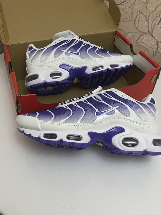 Кроссовки NIKE AIR MAX PLUS 40Размер Цена 16500Тенге
