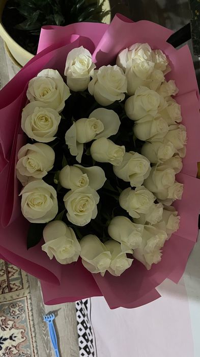 35 голландская роза за 8000