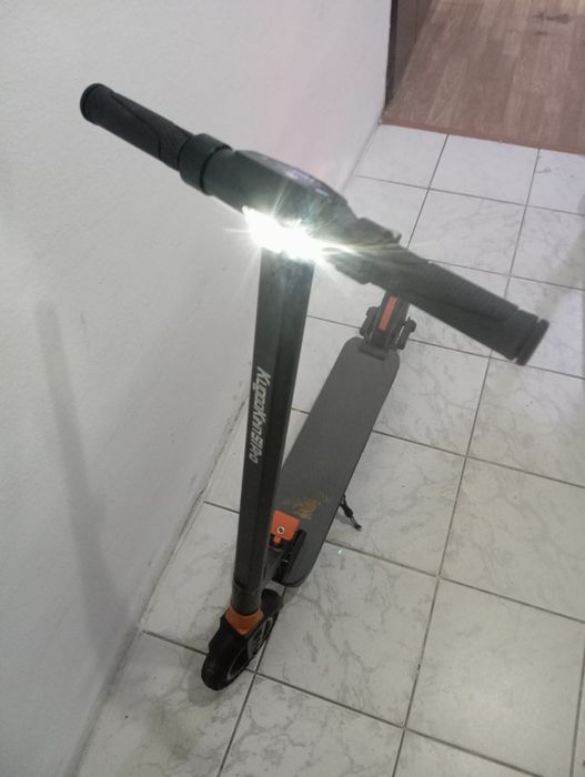 Trotineta electrica kukirin s1 pro perfect functionabila 30 km la oră