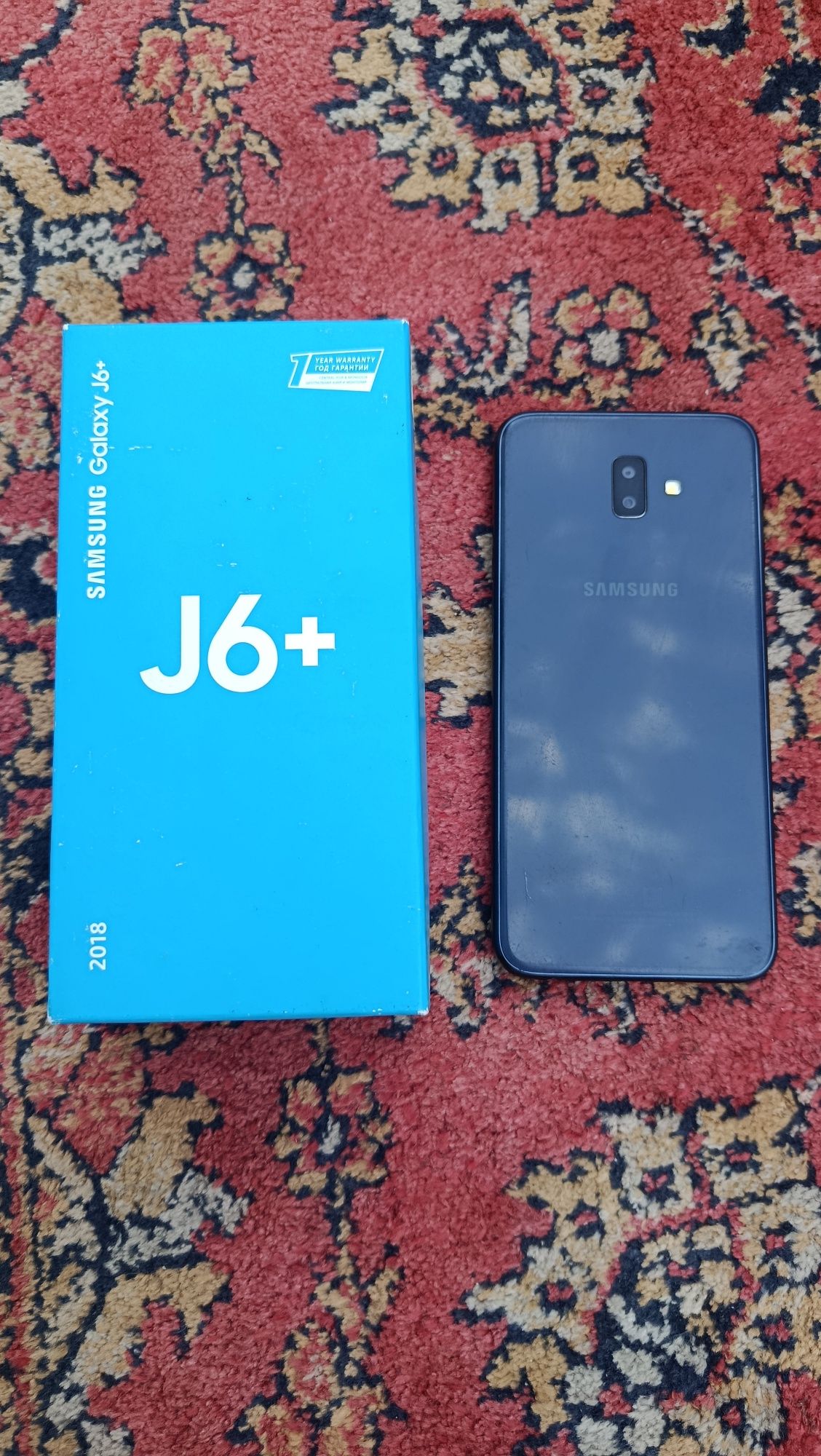 Samsung J6+ telefon