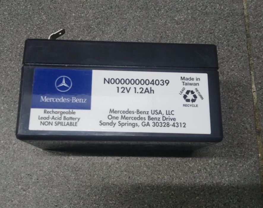 Бортовой аккумулятор Mercedes