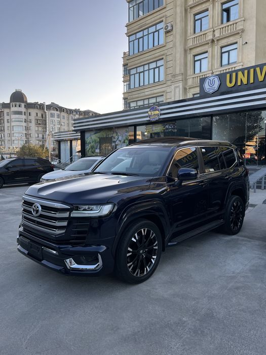 Toyota Land Cruiser 300 TWIN-TURBO