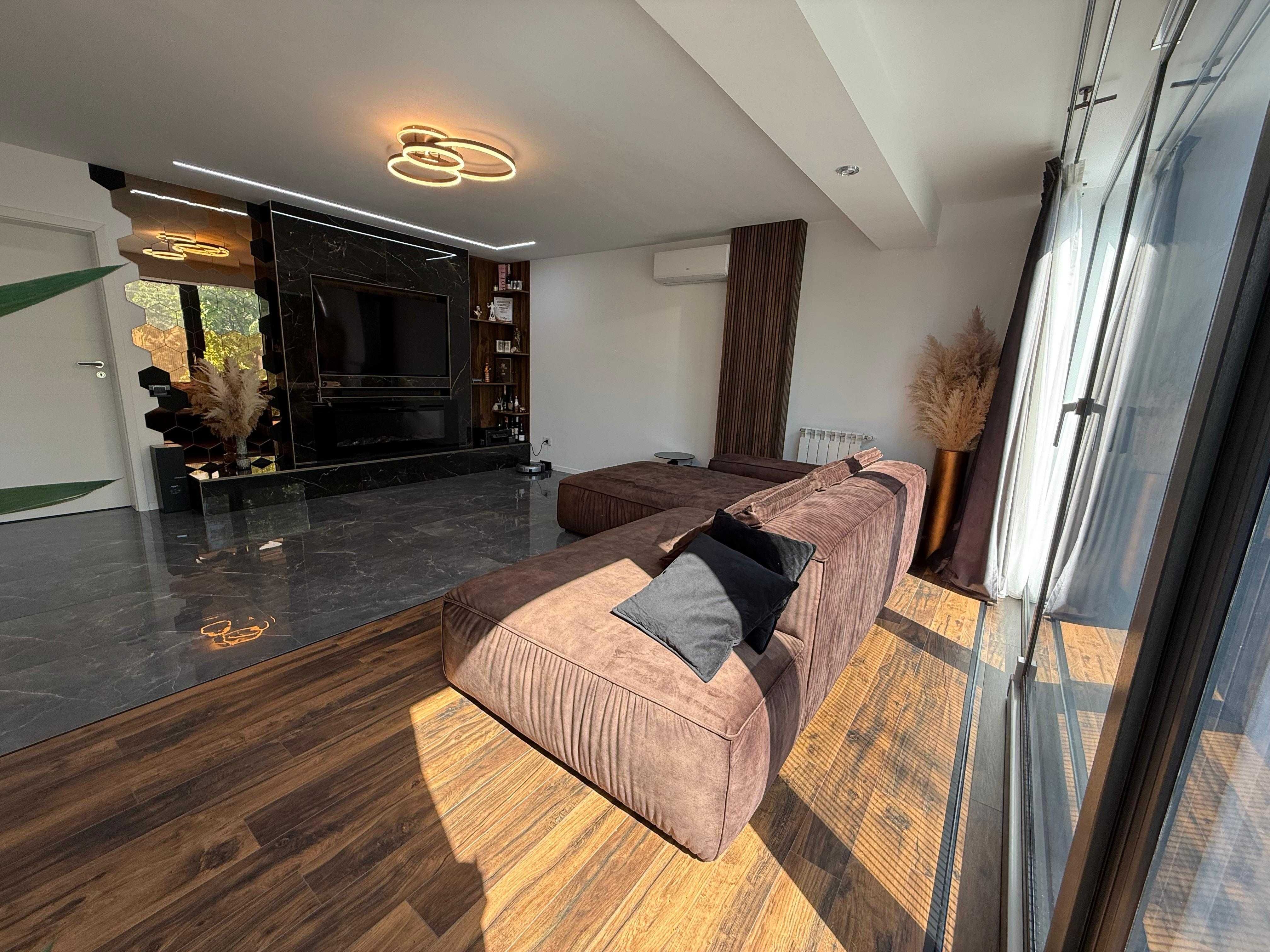 Apartament Iancu Nicolae , mobilat , utilat , living 41mp , 2 bai