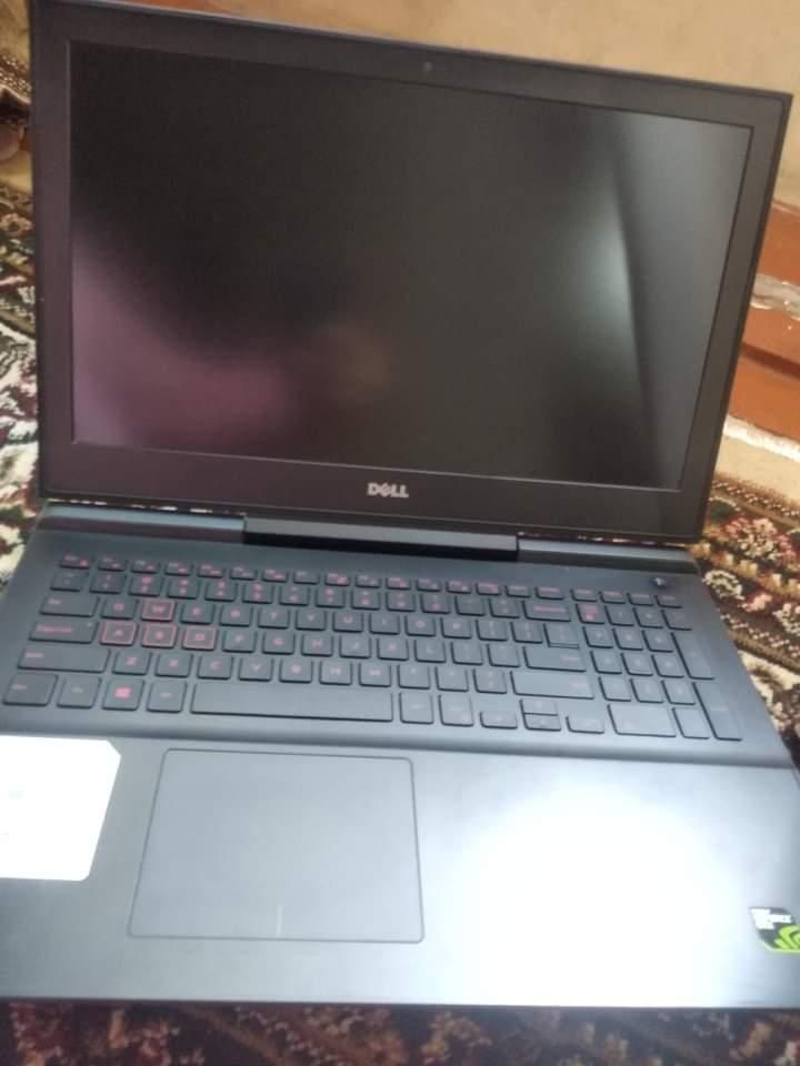 Notebook DELL. Juda tez va sifatli xolati zor oyin programme ko'taradi