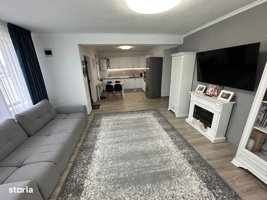 Casă modernă, mobilată, utilată,fotovoltaice, gata de mutat!