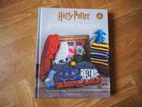 Carte Harry Potter Knitting Magic cu modele de tricotat NOU