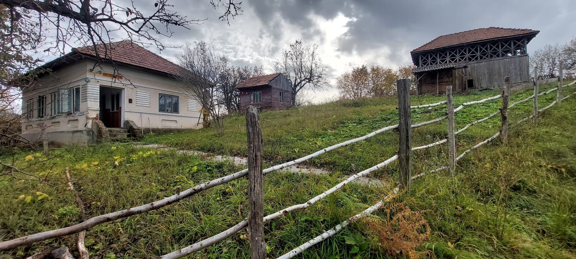 Casa cu teren Valcea Valea Otului