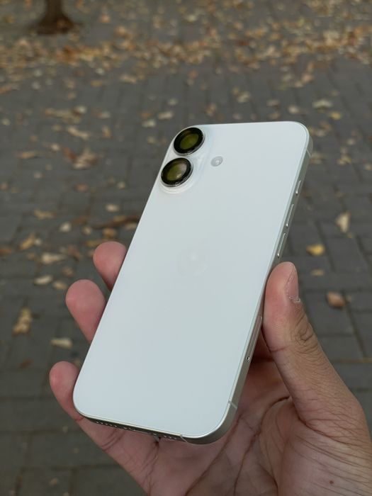 iPhone 16 100% EAC 128gb на гарантии