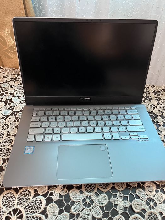 Leptop Asus Vivobook