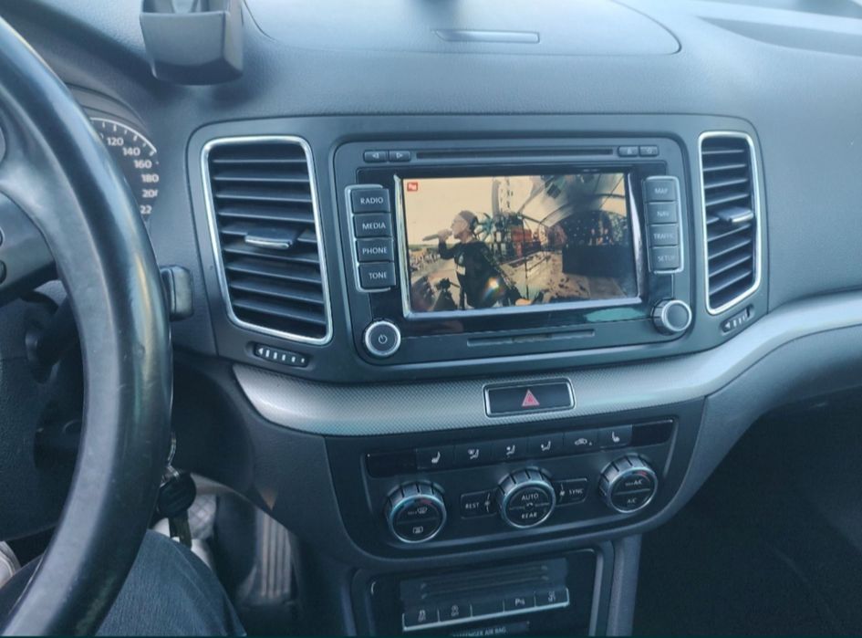 VW Sharan 7N 2.0 tdi cu 5 locuri