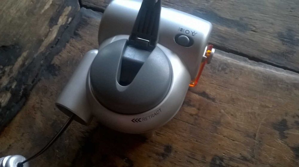 лампа аварийна за автомобил преносима