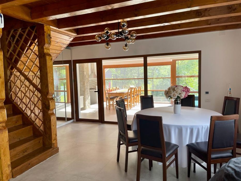 Cabana de inchiriat Ocupat de revelion