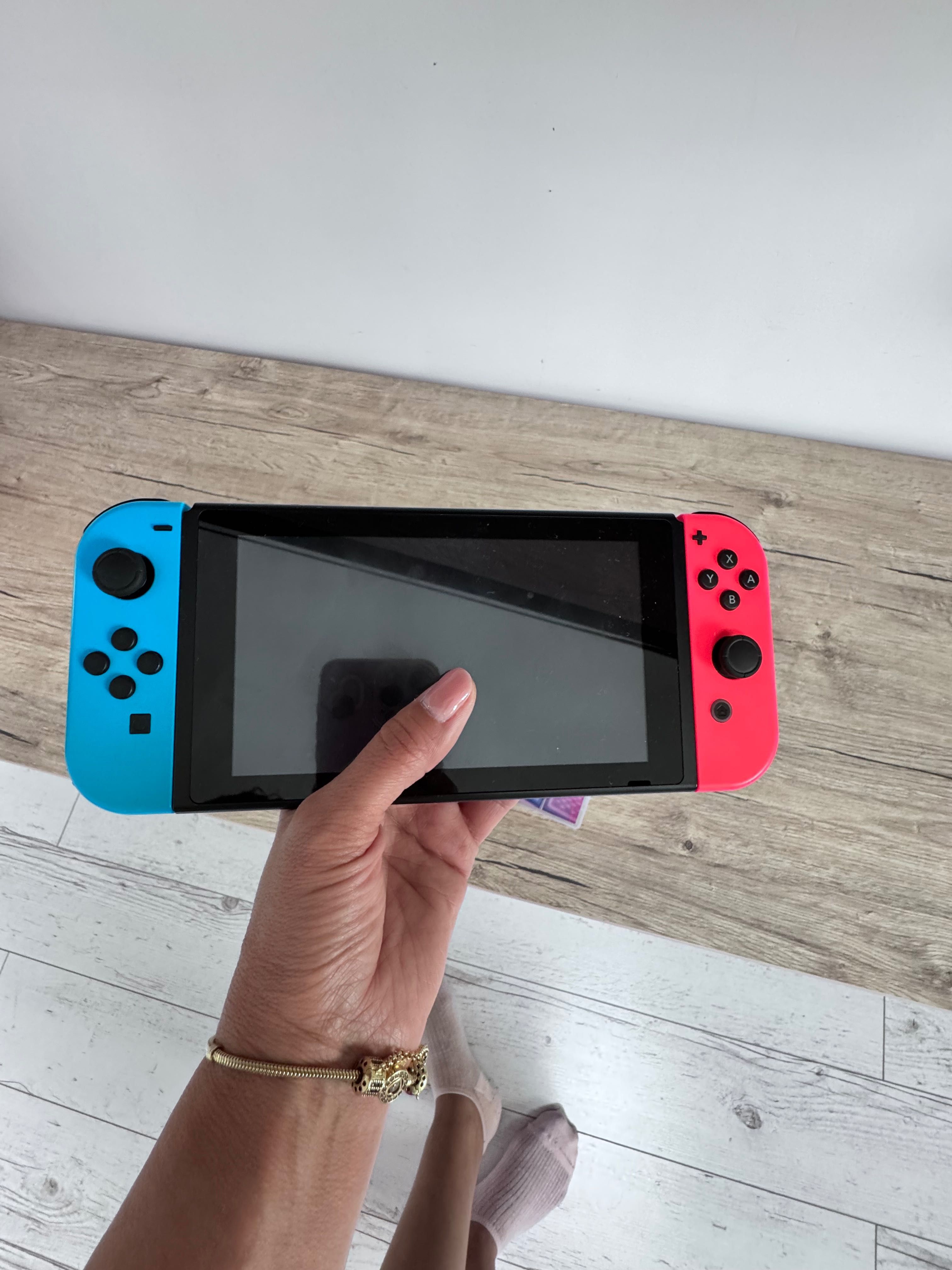 Nintendo switch.In stare excelentă.
