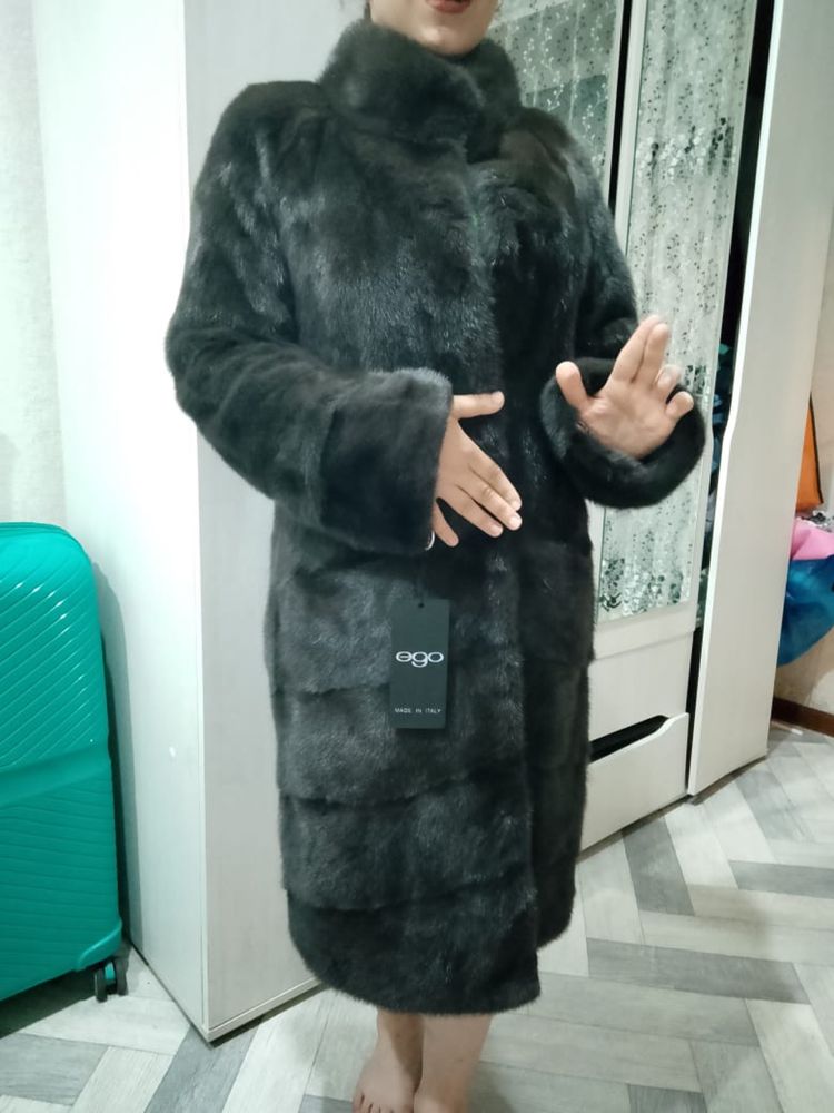 Продаю шубу норковую
