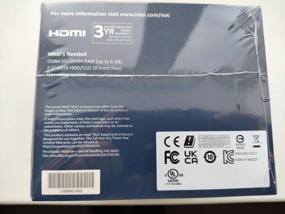 Мини-компьютер Intel NUC BOXNUC7CJYHN2