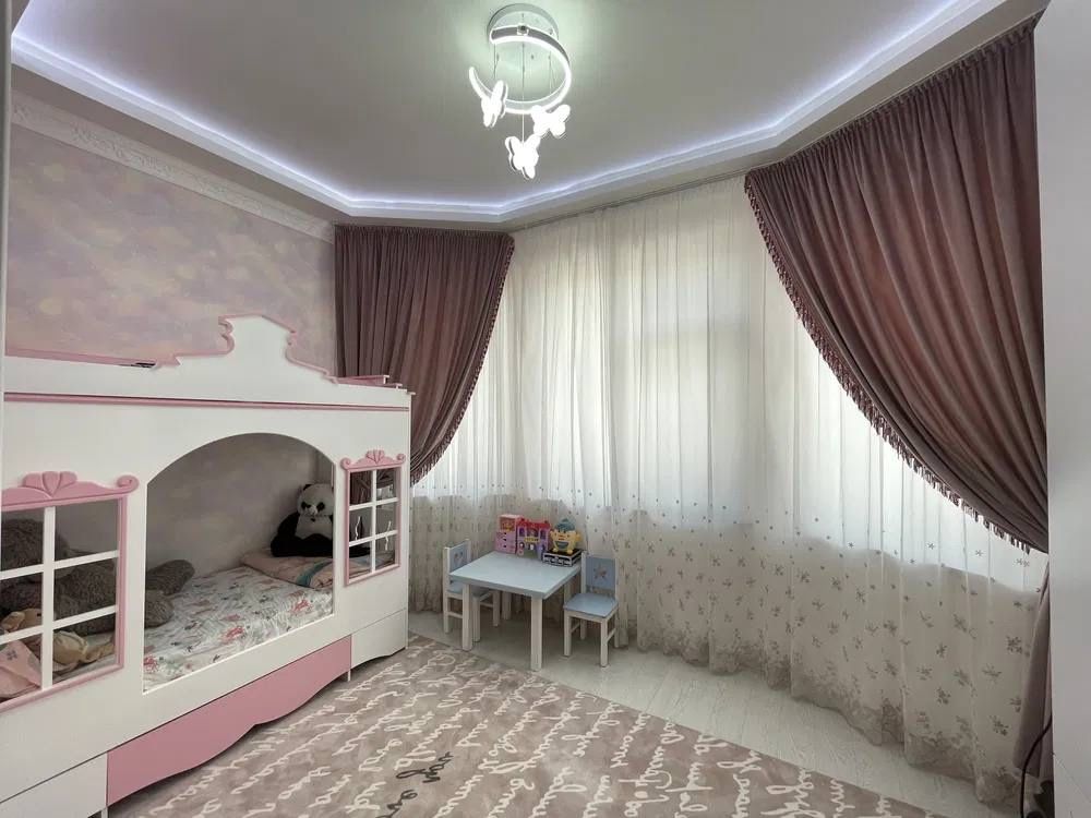 СРОЧНО! продается ШИКАРНЫЙ дом , в махалле Исломобод ( с1078 )