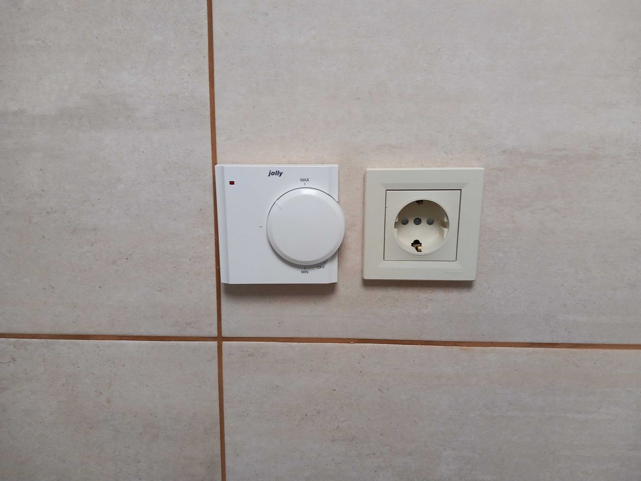 Дава се под наем Етаж от къща в Свищов - 62 кв.м за 255 € - Снимка #9