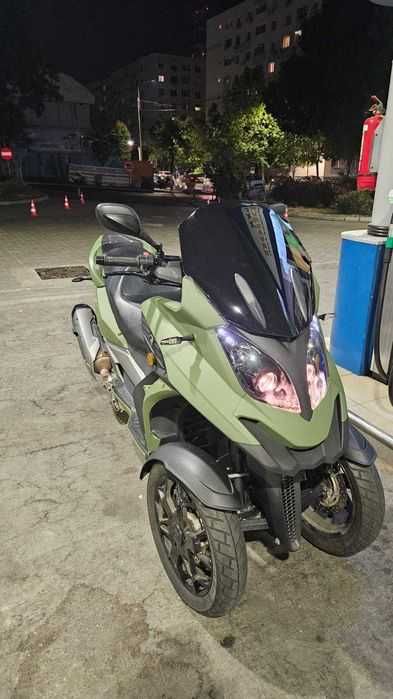 Triciclu Piaggio Quadro QV3 (3 roti), carnet categoria B