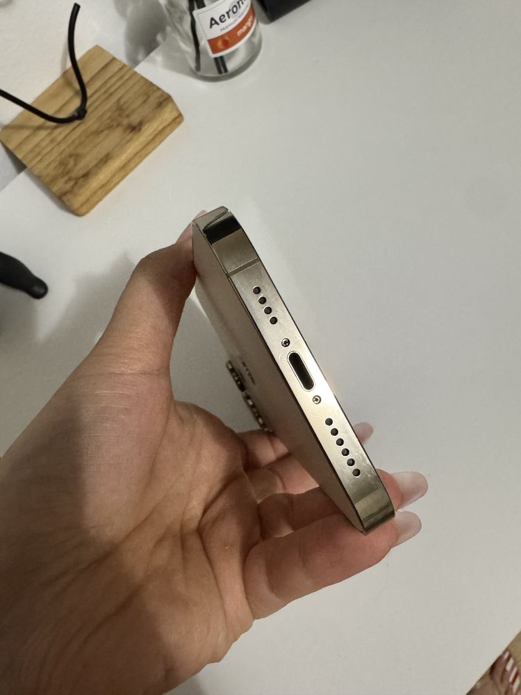 Iphone 14 pro max gold