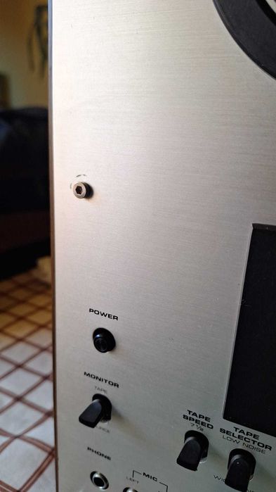 Magnetofon Akai GX-230D