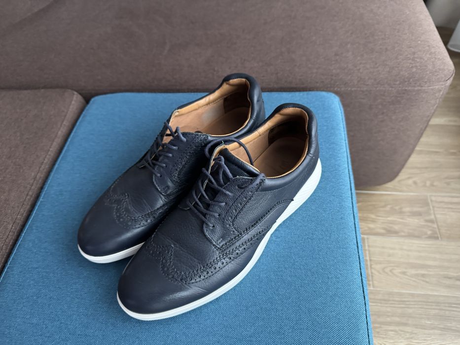 Елегантни мъжки обувки Massimo Dutti от естествена кожа