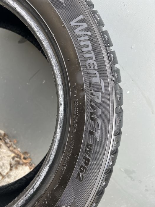 KUMHO WinterCraft WP52 205/55/16 DOT 2523 2 броя