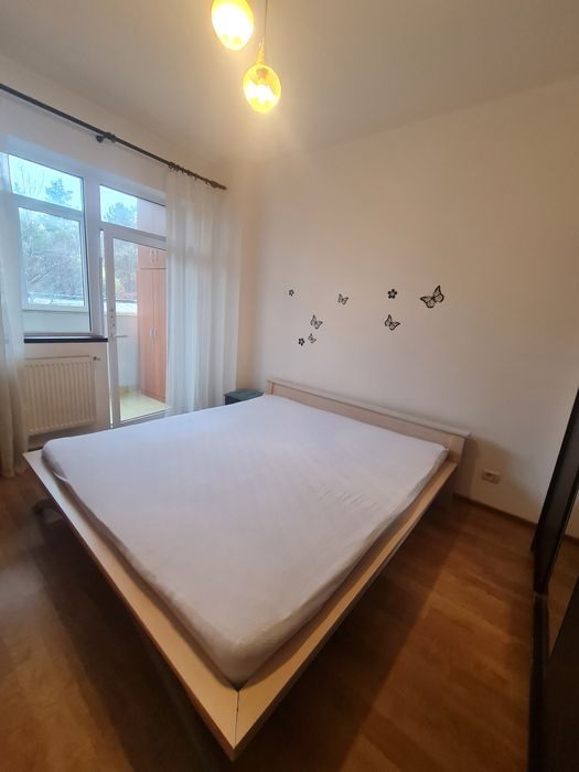Închiriez apartament cu două camere în bloc nou mobilat si utilat